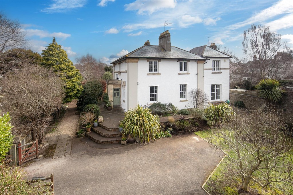 Eastfield, WestburyonTrym, Bristol, BS9, 5 bedroom, House Detached